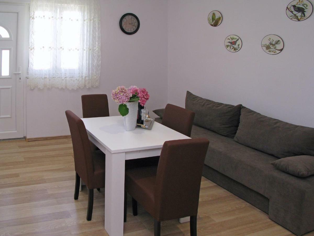 Appartement Orest *